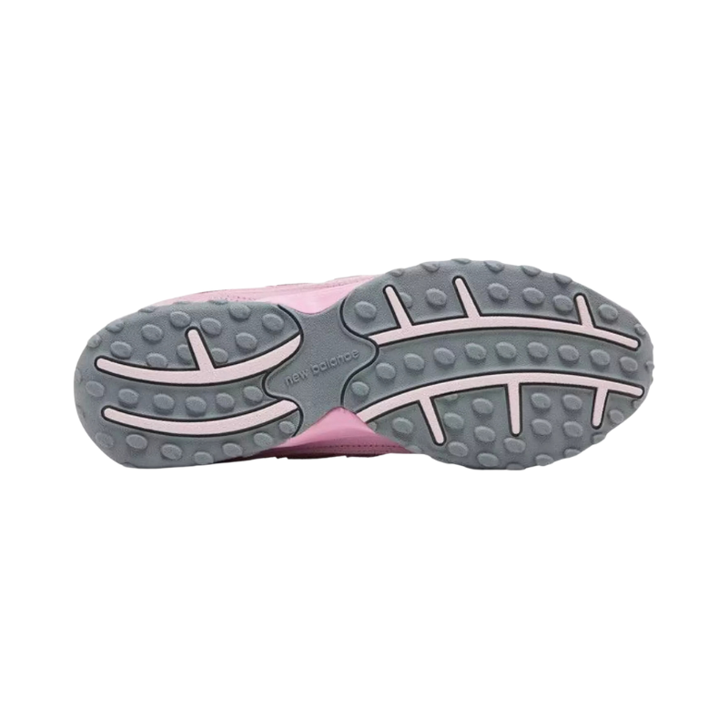 New Balance 204L 'Pastel Pink' (Women)