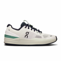 On THE ROGER Pro 'White Aloe' (Women)
